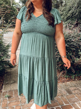 Midi Solid Curvy Dress | Pine