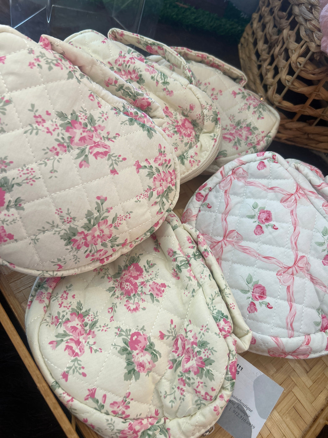 Heart Floral Makeup Bag  | 2 Colors