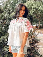 Textured Embriodery Puff Top | Cream