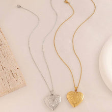 Heart Locket Necklace | Gold