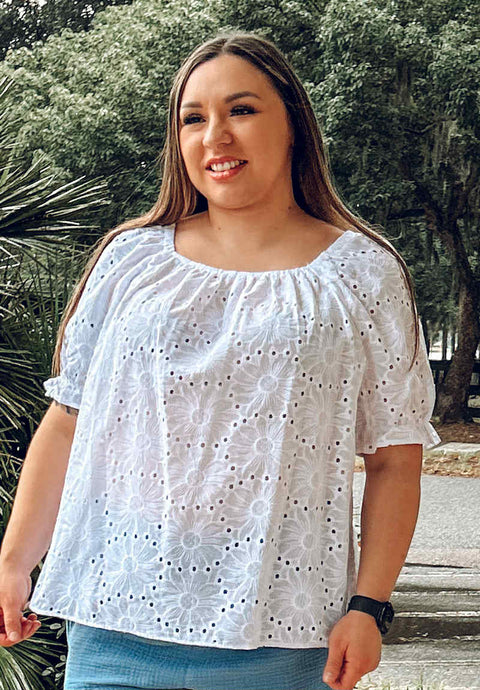 Dreamy Eyelet Top | White