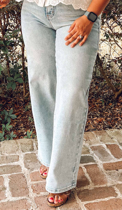 Ana Wide Finished Hem Denim