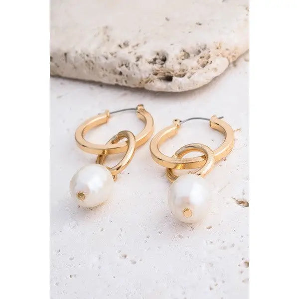 Double Circle Pearl Earrings