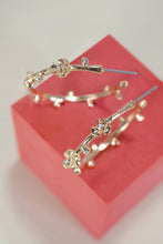 Leaf Rhinestone Hoop Earring | Gold