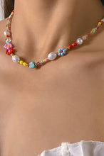 Daisy Pearl Stone Necklace