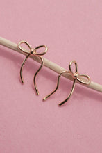 Wire Bud Stud Earring