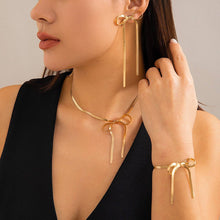Herringbone Chain Bow Earring | Gold