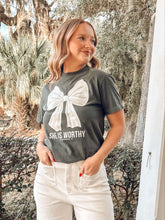 She Is Worth Bow Tee | Charcoal