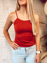 Solid Layering Tanks [4 Colors]